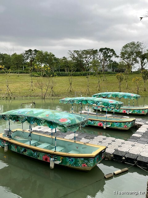 2020年宜蘭爆紅熱門IG打卡景點｜冬山河生態綠舟｜大樹公、神秘隧道媲美地中海山洞