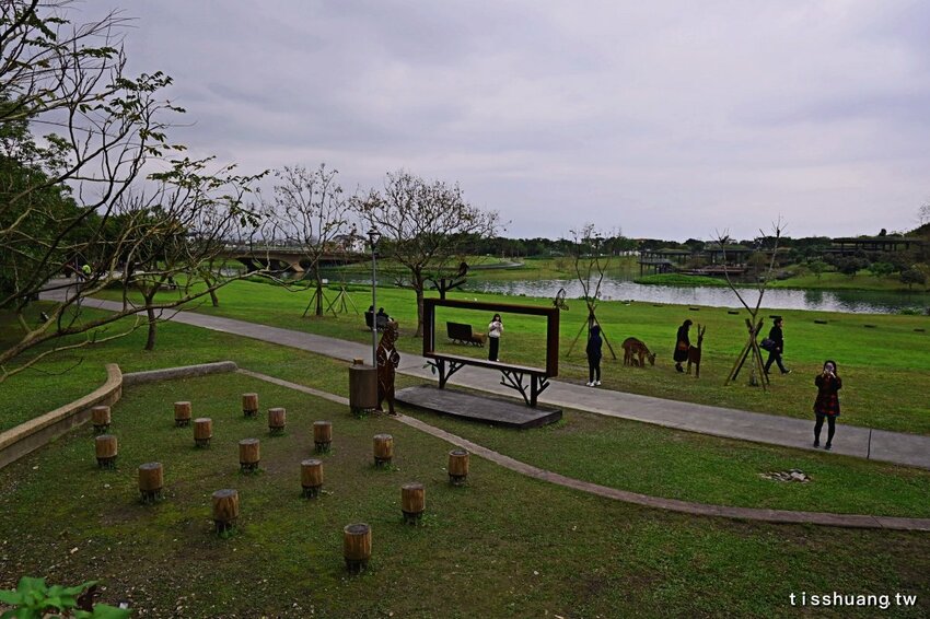 2020年宜蘭爆紅熱門IG打卡景點｜冬山河生態綠舟｜大樹公、神秘隧道媲美地中海山洞