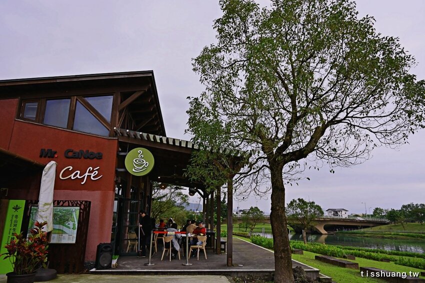 2020年宜蘭爆紅熱門IG打卡景點｜冬山河生態綠舟｜大樹公、神秘隧道媲美地中海山洞