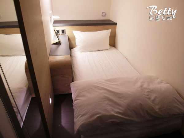 20170721台灣青旅膠囊旅店 (23).jpg
