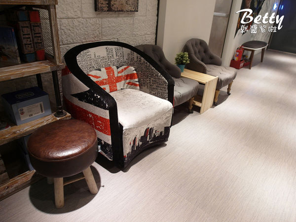 20170721台灣青旅膠囊旅店 (15).jpg