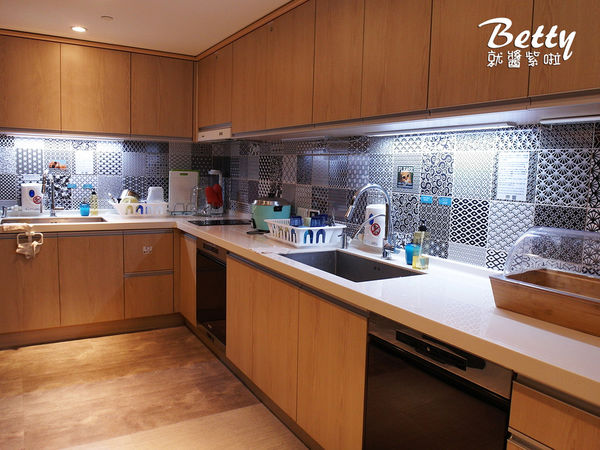 20170721台灣青旅膠囊旅店 (12).jpg