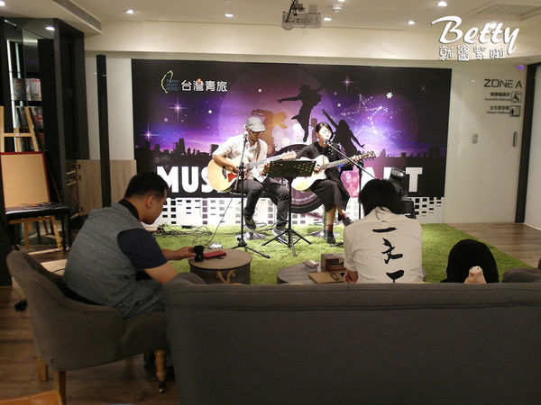 20170721台灣青旅膠囊旅店 (55).jpg