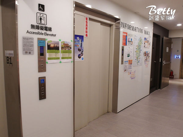 20170721台灣青旅膠囊旅店 (26).jpg