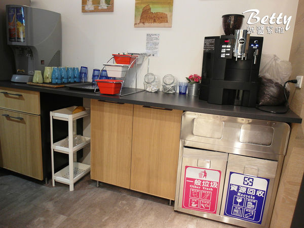 20170721台灣青旅膠囊旅店 (20).jpg