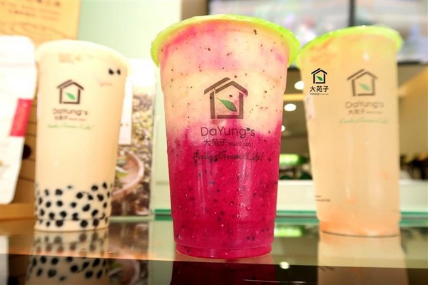 大苑子：大苑子 奇異恰恰 南投新鮮火龍果+奇異果漸層果汁 純天然水果飲料 珍珠奶茶/葡萄柚舒活~