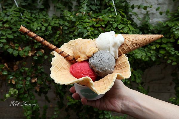 amour 愛慕冰淇淋:【台南美食】 Amour冰淇淋:當季新鮮水果製作,府中街內好吃又好拍照的店家