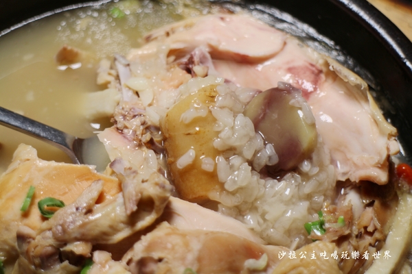 Tigertopoki 韓虎嘯(阪急百貨)：信義區排隊人氣美食『Tigertopoki 韓虎嘯(台北統一時代)』韓式料理/聚餐餐廳/捷運市政府站