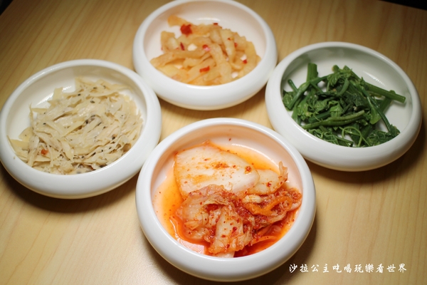 Tigertopoki 韓虎嘯(阪急百貨)：信義區排隊人氣美食『Tigertopoki 韓虎嘯(台北統一時代)』韓式料理/聚餐餐廳/捷運市政府站