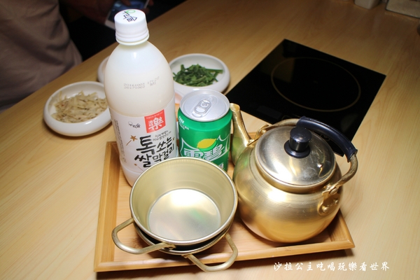 Tigertopoki 韓虎嘯(阪急百貨)：信義區排隊人氣美食『Tigertopoki 韓虎嘯(台北統一時代)』韓式料理/聚餐餐廳/捷運市政府站