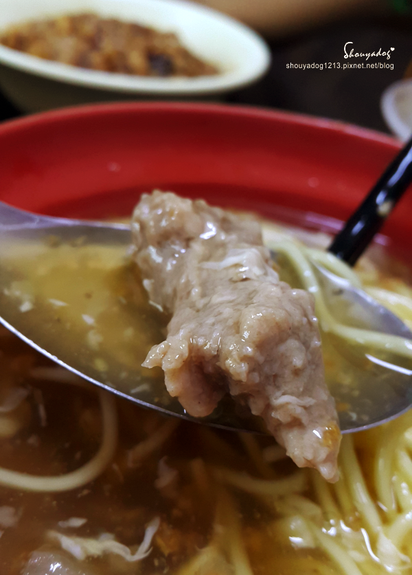 阿木師現做赤肉羹：【小吃】台灣古早味美食 阿木師現做赤肉羹X滷肉飯  in新北樹林