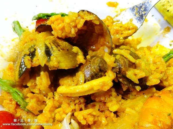 AL REVÉS顛倒restaurant:【捷運西門捷運站美食】 Al revés 顛倒餐廳-西門站 義式融合異國料理元素 碰撞出美妙創意新滋味 夢幻漸層冰沙IG打卡網美必拍!