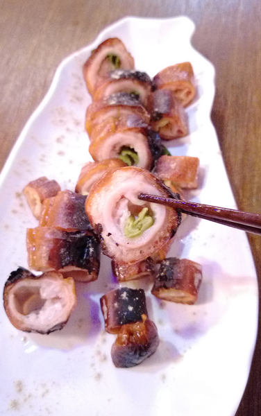 台灣燒肉（台燒）：台北通化街 台灣燒肉 吃肉吃宵夜的好地方 燈光美氣氛佳 下班後小酌好去處