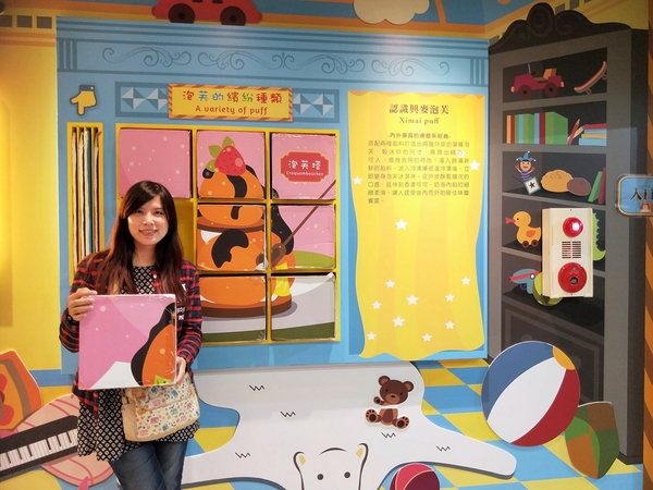 興麥蛋捲烘焙王國觀光工廠:【彰化線西景點】興麥蛋捲烘焙王國~童話風格拍照場景,彩虹樓梯色彩繽紛,蛋糕及甜品可口又美味