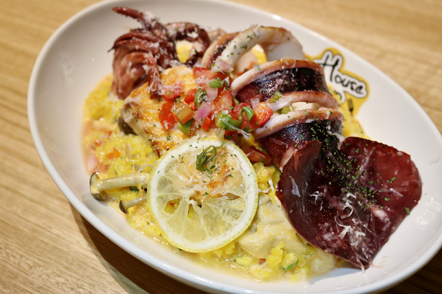 IMG_8810.jpg IMG_8810.jpg