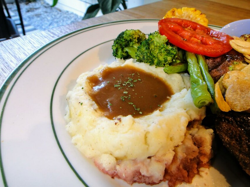 【美食】「Housebistro好適廚坊」美式餐廳,大直早午餐推薦、大直親子寵物友善餐廳 附菜單