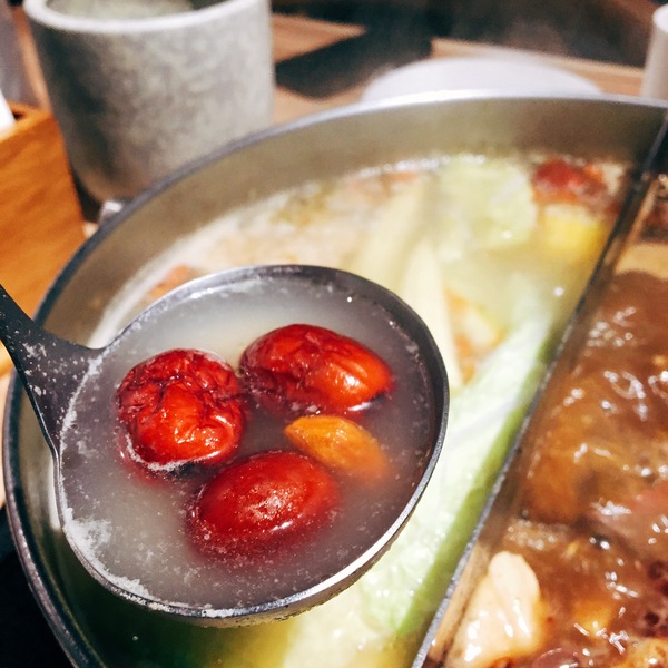 大師兄麻辣鍋：大師兄麻辣火鍋 │喝一口就上癮的麻辣湯頭，吃一口就銷魂的銷魂麵│南京復興微風廣場