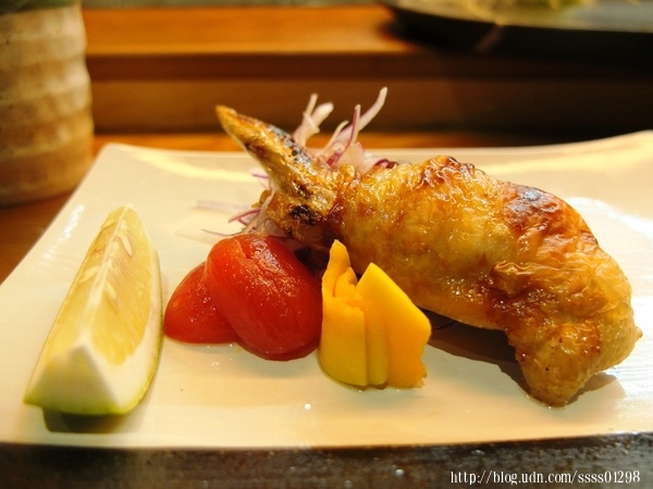 一味屋 洄瀾日本料理:花蓮美食【一味屋 洄瀾日本料理】人氣握壽司 明太子雞翅 豪華派龍蝦烏龍麵 傳統日本料理藏身街道