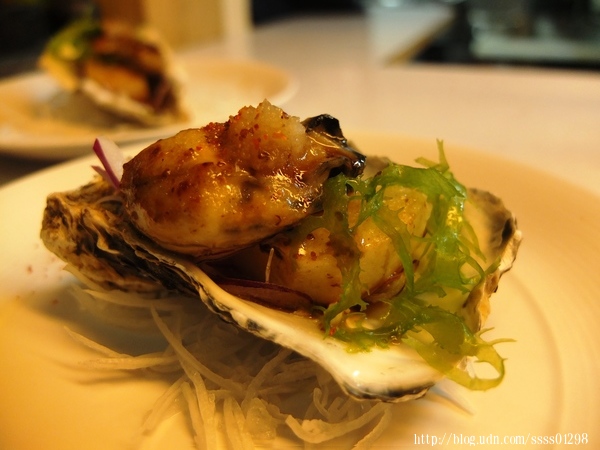 一味屋 洄瀾日本料理:花蓮美食【一味屋 洄瀾日本料理】人氣握壽司 明太子雞翅 豪華派龍蝦烏龍麵 傳統日本料理藏身街道