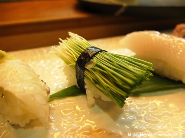 一味屋 洄瀾日本料理:花蓮美食【一味屋 洄瀾日本料理】人氣握壽司 明太子雞翅 豪華派龍蝦烏龍麵 傳統日本料理藏身街道