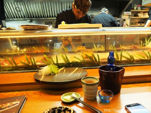 一味屋 洄瀾日本料理:花蓮美食【一味屋 洄瀾日本料理】人氣握壽司 明太子雞翅 豪華派龍蝦烏龍麵 傳統日本料理藏身街道
