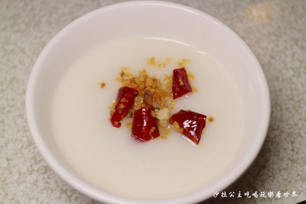 田言小館:蘆洲中式料理/熱炒/商業午餐『田言小館』拔絲地瓜/花雕雞/聚餐餐廳/蘆洲美食