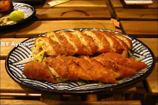 修羅串道居酒屋：[食記]修羅串道居酒屋-下班之後想跟好友吃串燒小酌的好去處、三得利生啤酒好喝！！！