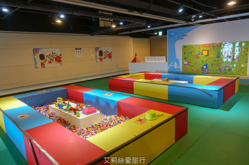 新北景點》免費玩淡水兩天一夜行程含0元住宿 淡水漁人碼頭仲夏繽紛樂 粉紅旋轉木馬 積木共和國 親子同遊 - 艾莉絲愛旅行