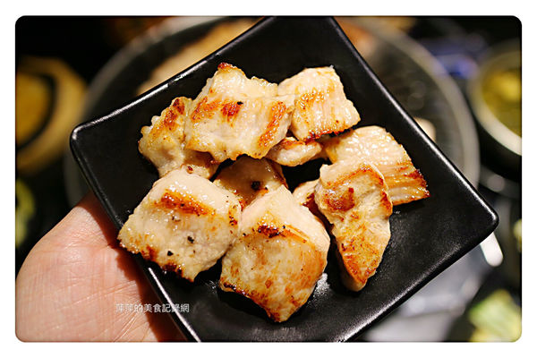 【台北美食】韓式烤肉終結王 ~ 忠孝敦化韓式烤肉❤️東區韓國烤肉/小菜無限量供應 - 捷運忠孝敦化站