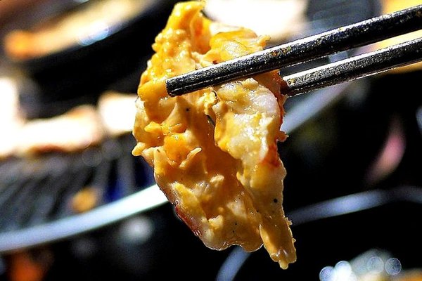 韓式烤肉終結王：【忠孝敦化 韓式烤肉】 韓式烤肉終結王 / 歐巴桌邊服務  / 捷運忠孝復興站 /內有完整菜單