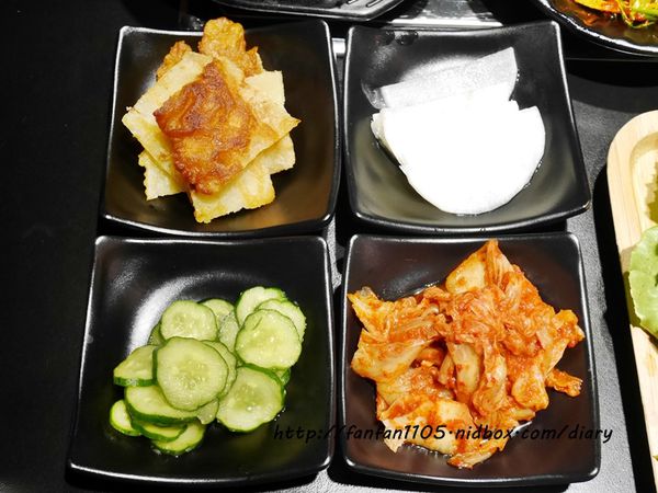 【忠孝敦化韓式烤肉】韓式烤肉終結王 韓國歐巴、韓國歐妮貼心桌邊服務 韓式小菜 冰淇淋無限供應 (32).JPG