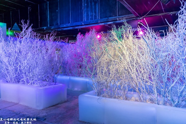 熊讚！凍物園！ 　2017高雄第十八屆正宗哈爾濱冰雪藝術展(高雄場)：2017高雄冰雕展︱熊讚！凍物園！ 　2017高雄第十八屆正宗哈爾濱冰雪藝術展