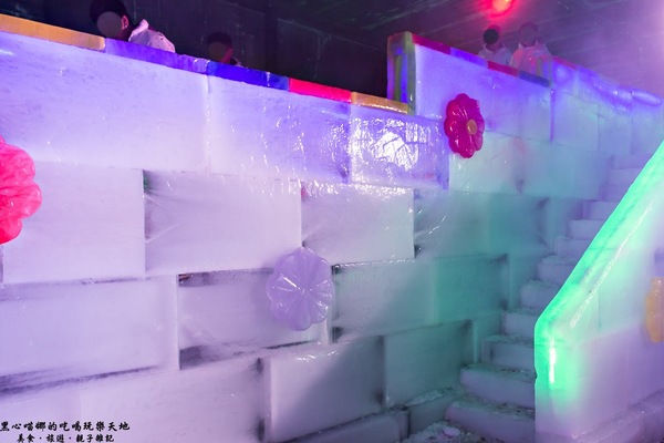 熊讚！凍物園！ 　2017高雄第十八屆正宗哈爾濱冰雪藝術展(高雄場)：2017高雄冰雕展︱熊讚！凍物園！ 　2017高雄第十八屆正宗哈爾濱冰雪藝術展