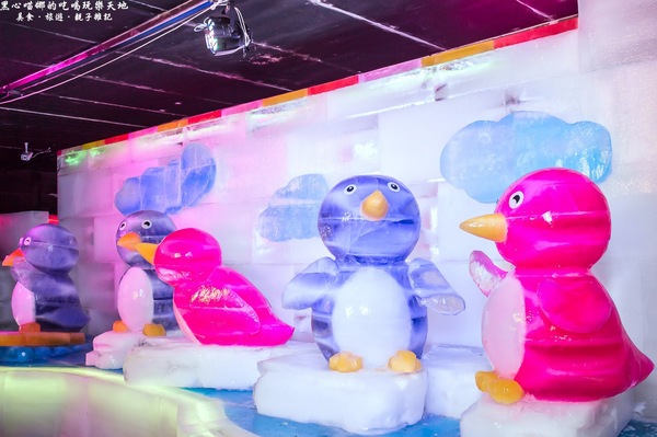 熊讚！凍物園！ 　2017高雄第十八屆正宗哈爾濱冰雪藝術展(高雄場)：2017高雄冰雕展︱熊讚！凍物園！ 　2017高雄第十八屆正宗哈爾濱冰雪藝術展