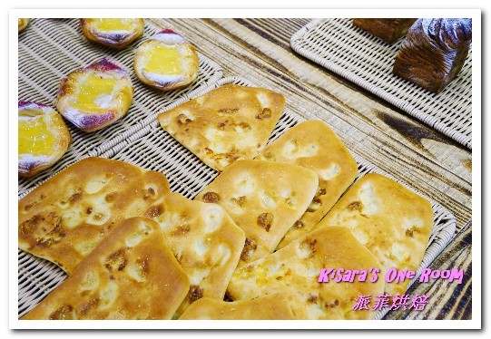 派菲烘焙：南京松江烘培．方便近鄰的平價美味手工麵包──派菲烘焙