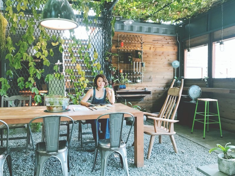 北海岸三芝 - 超美的秘境咖啡廳！papa在三芝 - Momoco。毛毛摳