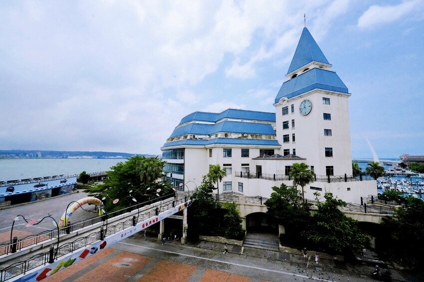 新北親子住宿推薦｜福容大飯店淡水漁人碼頭POPA露營主題房，