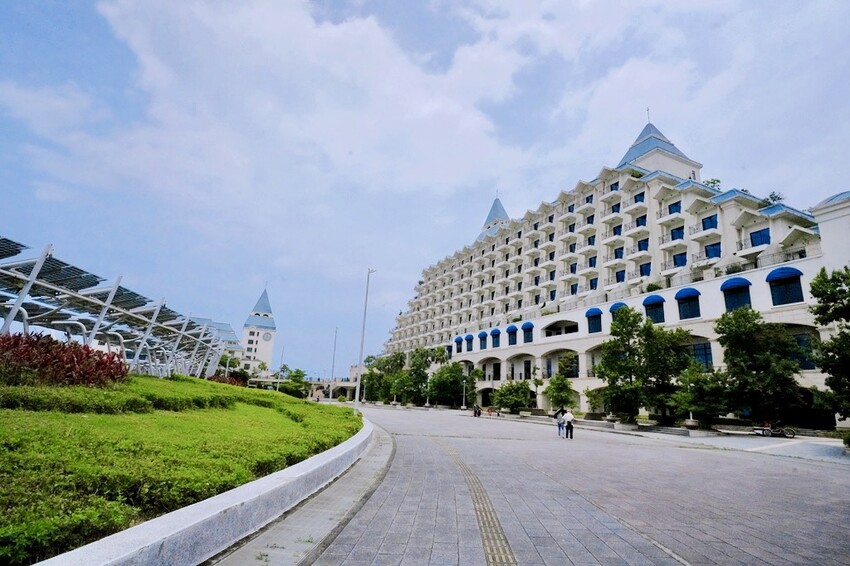 新北親子住宿推薦｜福容大飯店淡水漁人碼頭POPA露營主題房，