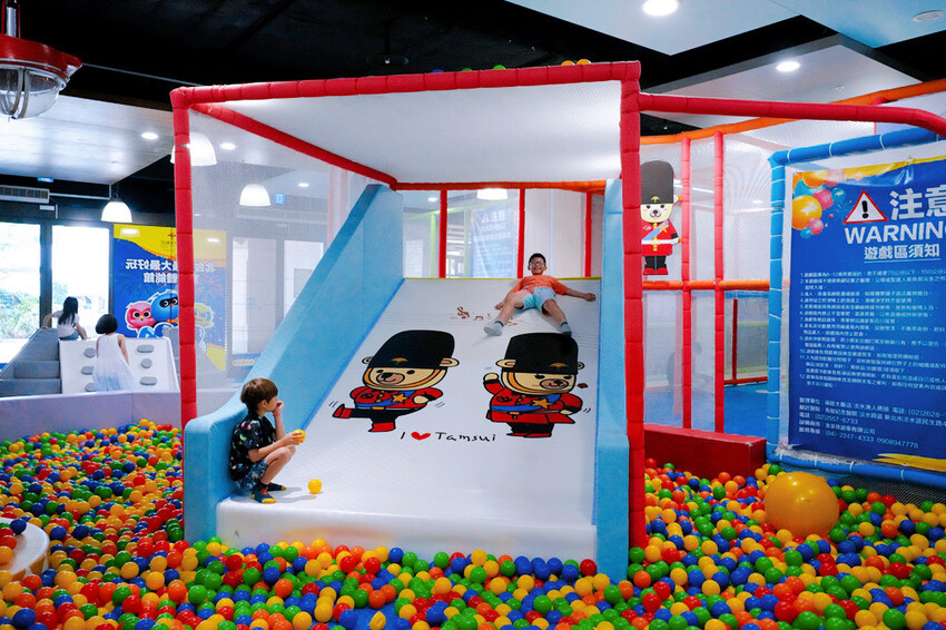 新北親子住宿推薦｜福容大飯店淡水漁人碼頭POPA露營主題房，