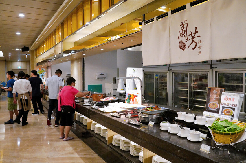 新北親子住宿推薦｜福容大飯店淡水漁人碼頭POPA露營主題房，