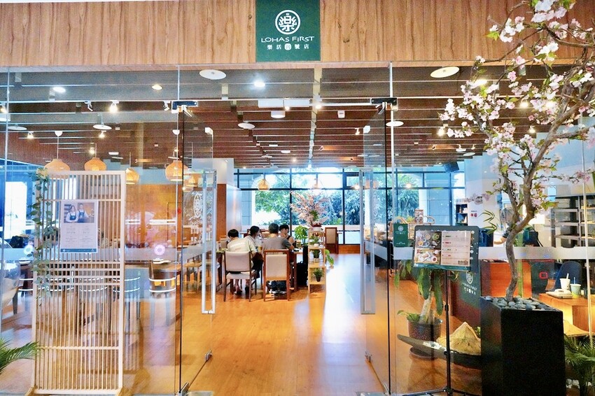 新北親子住宿推薦｜福容大飯店淡水漁人碼頭POPA露營主題房，