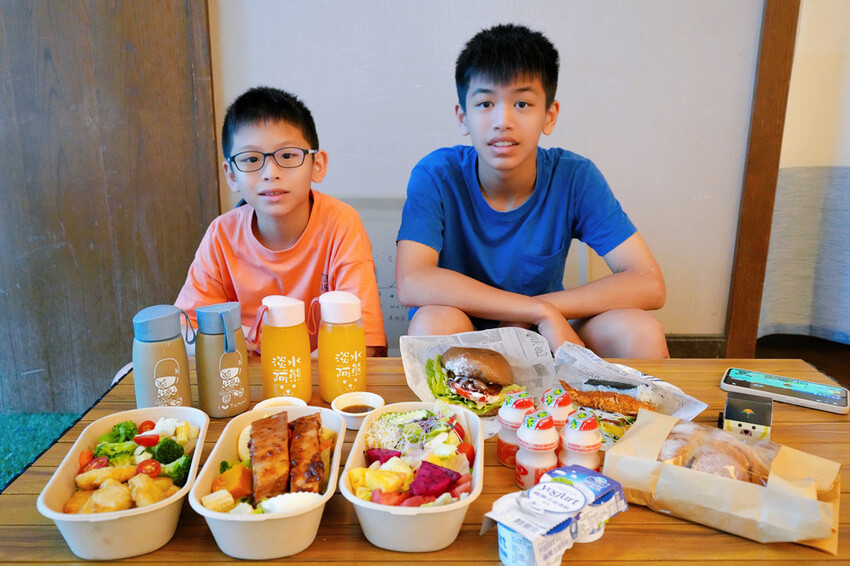 新北親子住宿推薦｜福容大飯店淡水漁人碼頭POPA露營主題房，