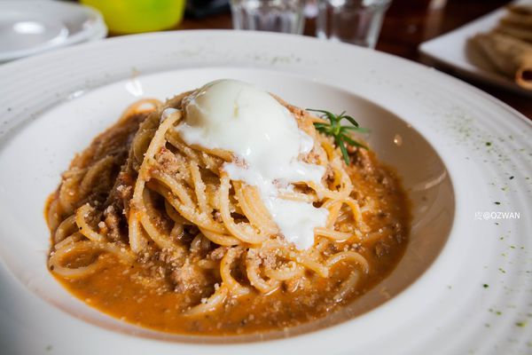 [吃喝]不拘小節的平價樂食～鳥巢義式餐坊。