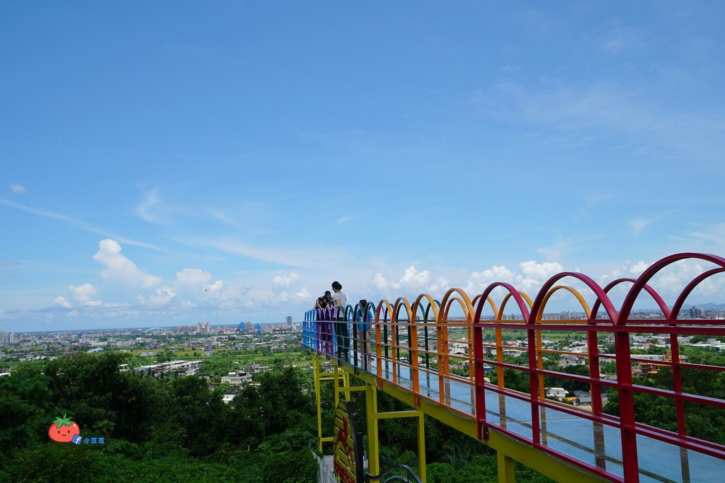 宜蘭彩色天空步道 宜蘭景點推薦 兔子迷宮