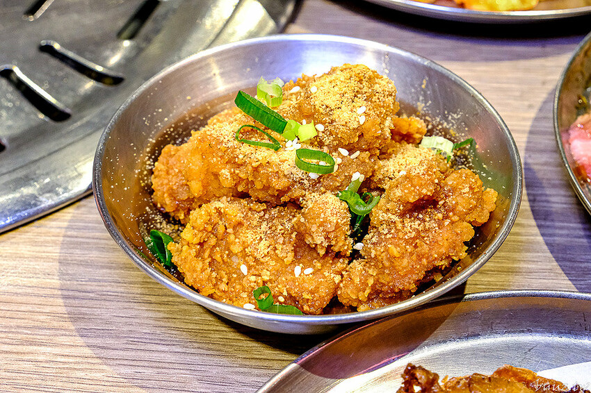 烤肉吃到飽404元起高CP值，五花肉.KR韓國烤肉超過70種海陸食材，再送海鮮龍蝦盤，肉食控揪起來！