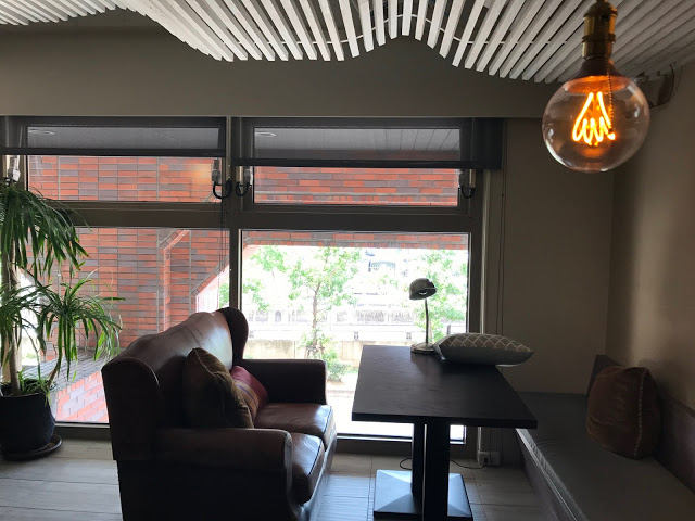 [食記] 新竹。Urban Tribe城咖。夏季避暑咖啡店首選!手作甜點和輕午餐都有不錯的質感!