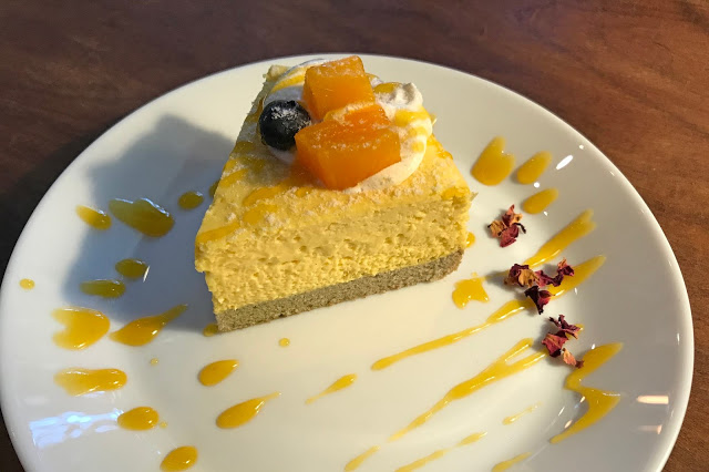 [食記] 新竹。Urban Tribe城咖。夏季避暑咖啡店首選!手作甜點和輕午餐都有不錯的質感!