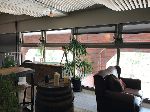 [食記] 新竹。Urban Tribe城咖。夏季避暑咖啡店首選!手作甜點和輕午餐都有不錯的質感!