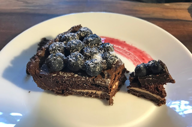 [食記] 新竹。Urban Tribe城咖。夏季避暑咖啡店首選!手作甜點和輕午餐都有不錯的質感!