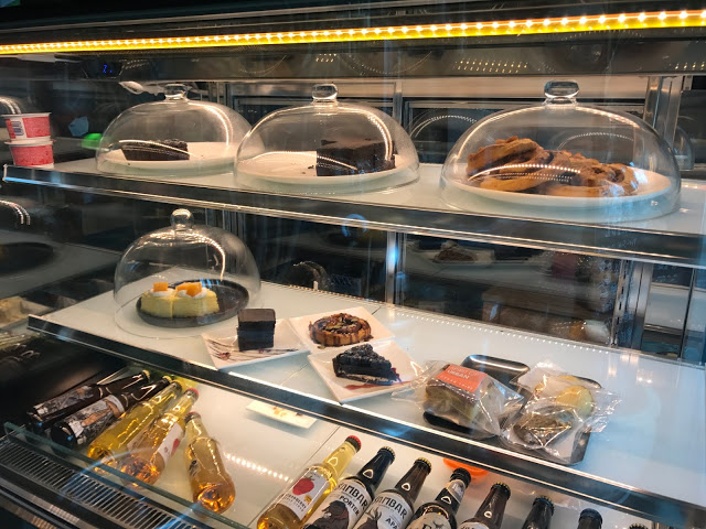 [食記] 新竹。Urban Tribe城咖。夏季避暑咖啡店首選!手作甜點和輕午餐都有不錯的質感!